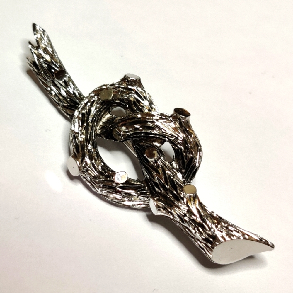 Vintage Modernist Boucher Love Knot Pin